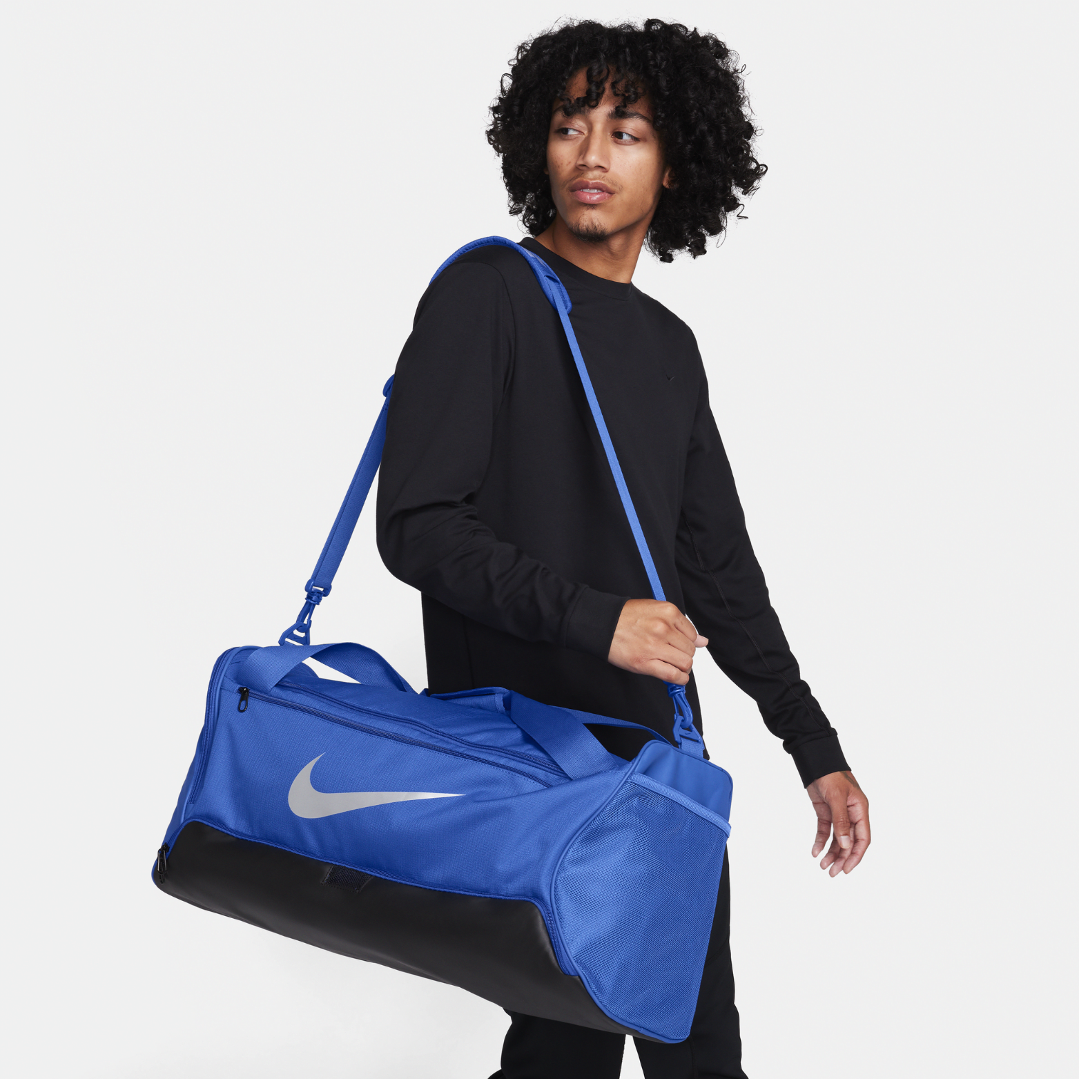 Nike Brasilia 9.5 Medium Training Duffel Bag