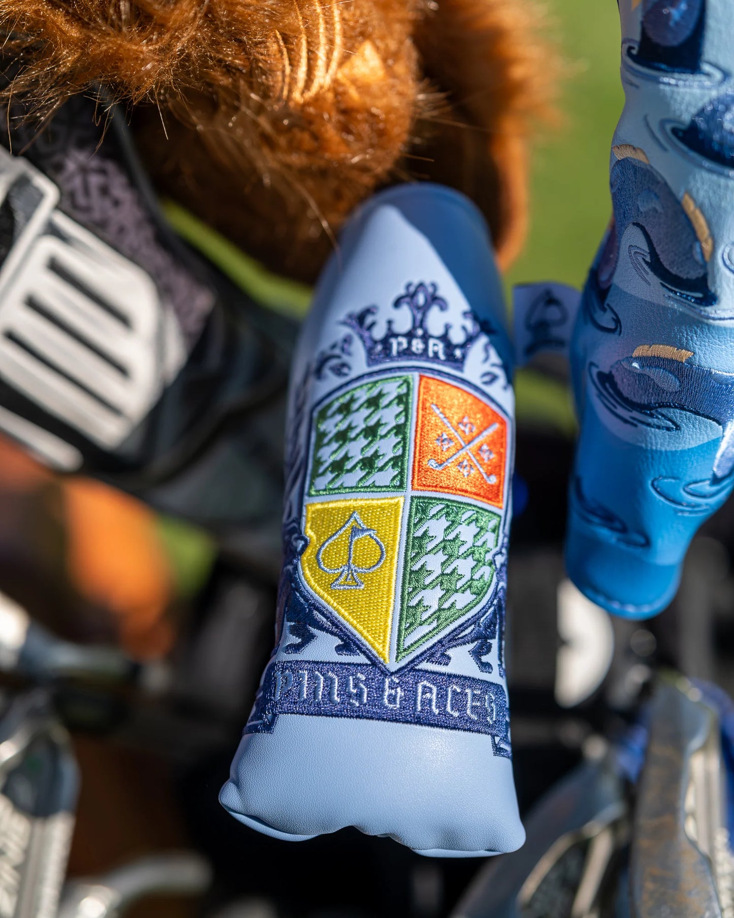 Coat of Arms Blade Putter Cover